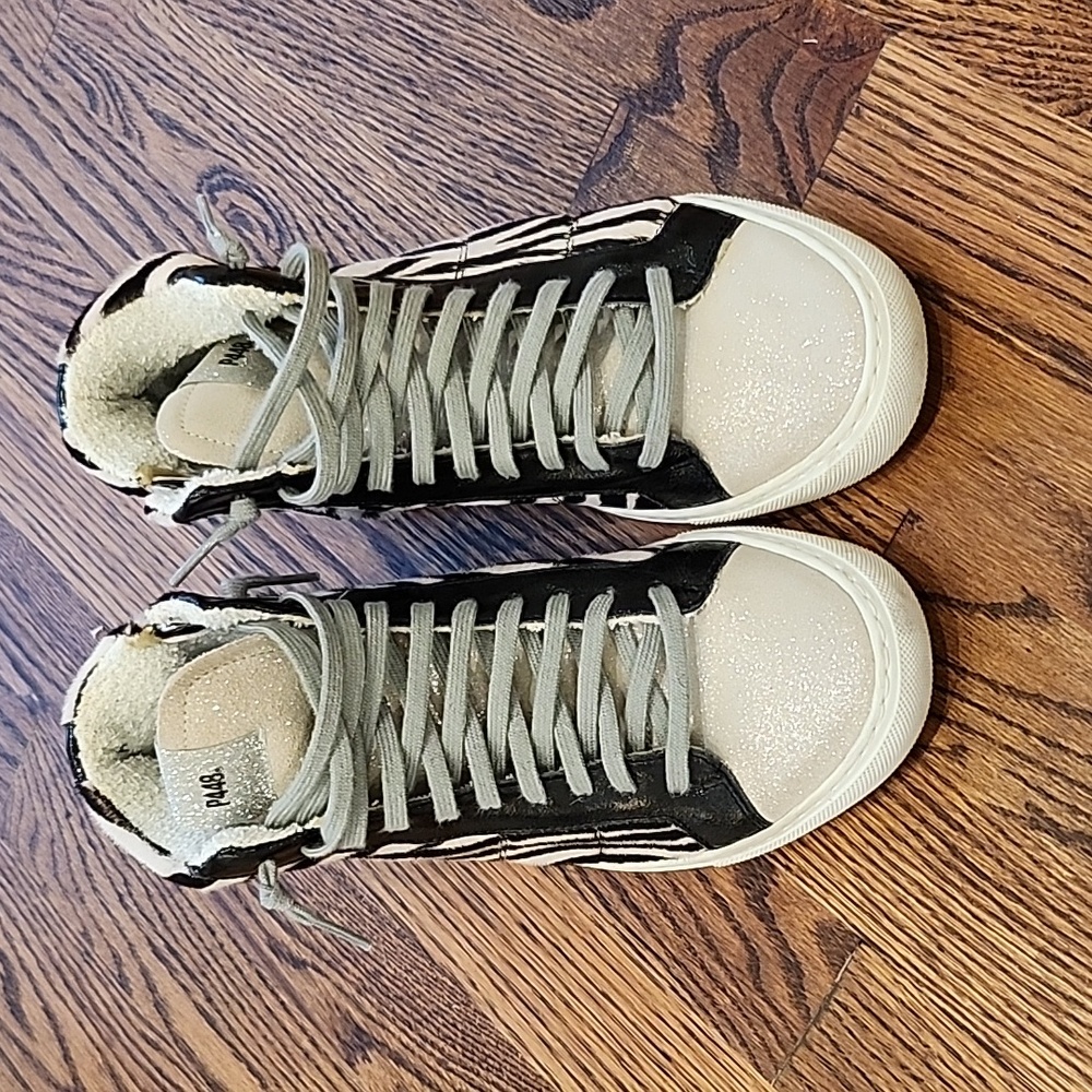 P448 Star Zebra High Top Sneaker Black White Sneaker size 38